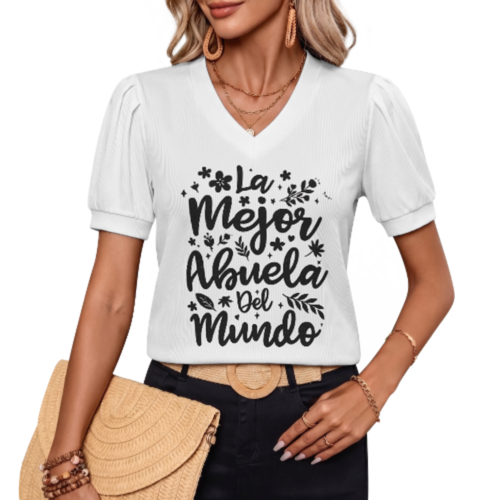 La Mejor Abuela Del Mundo Graphic Tee, Spanish Grandma Quote Shirt, Cute Floral Typography Top, Trendy Family Gift Tee, Minimal Aesthetic T-Shirt(z599)
