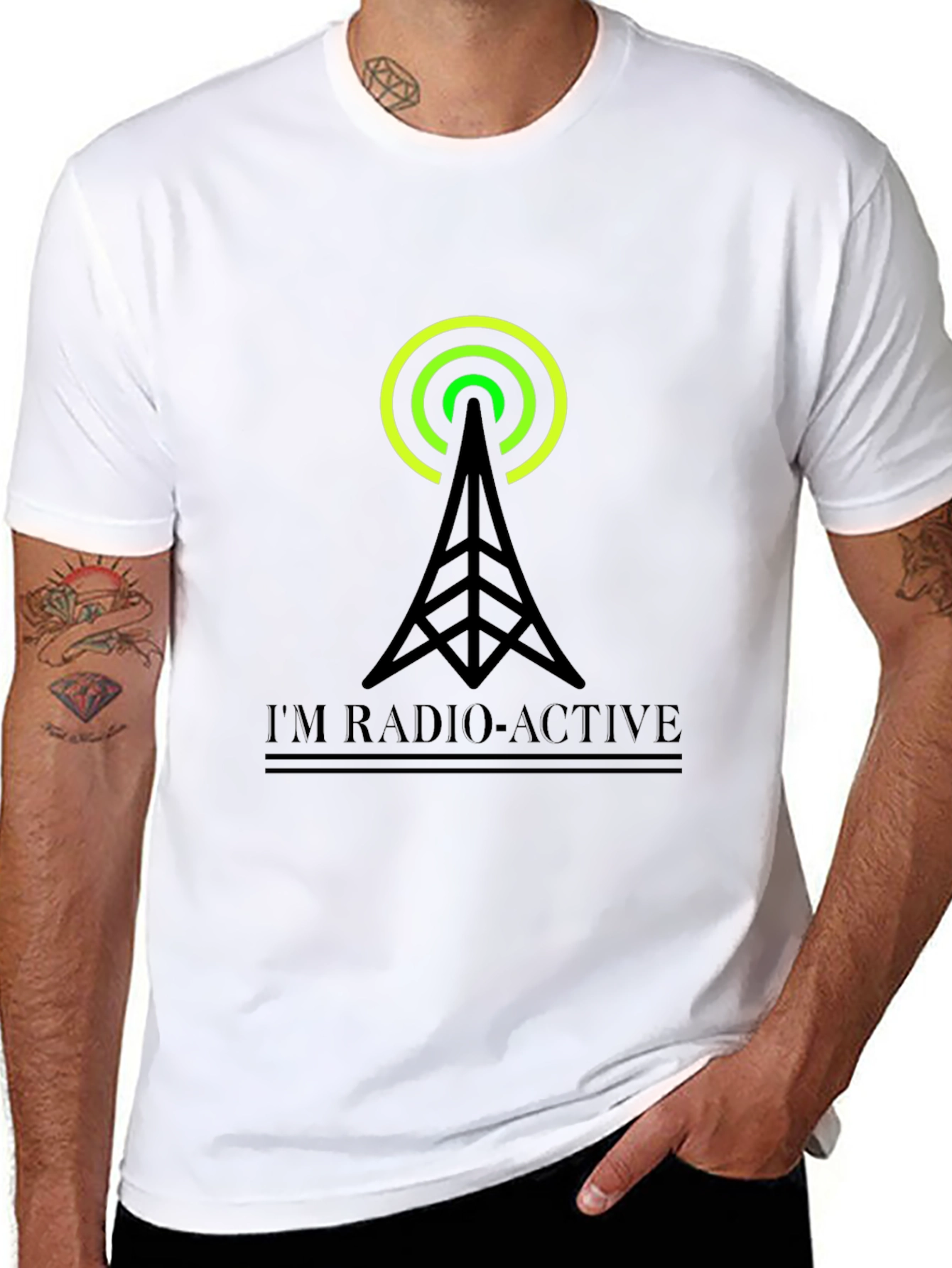 Im Radio-Active Black T-Shirt