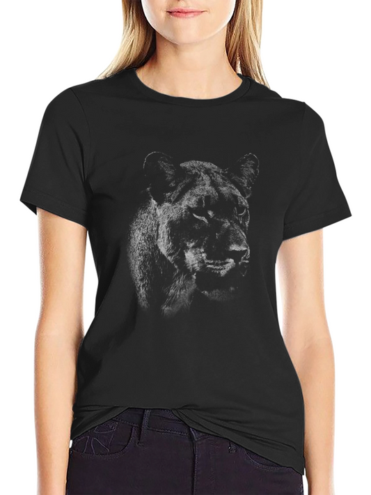 Lioness Graphic Tee - Black