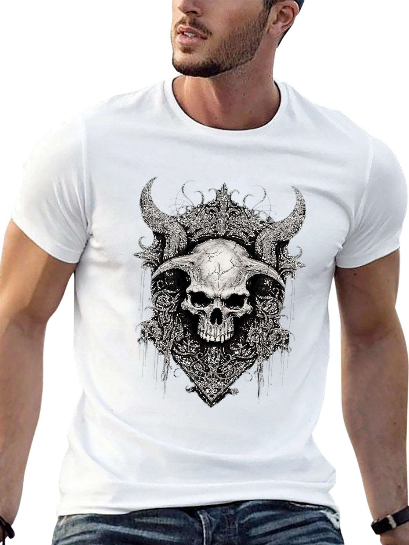 Black Skull Horns Graphic Print T-Shirt